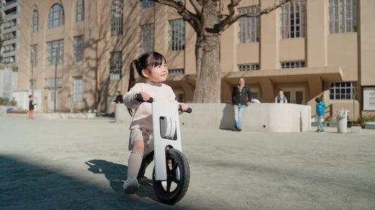 From Trash to Treasure: The Environmental Benefits of Recycled Cardboard Bikes - CardBJapan